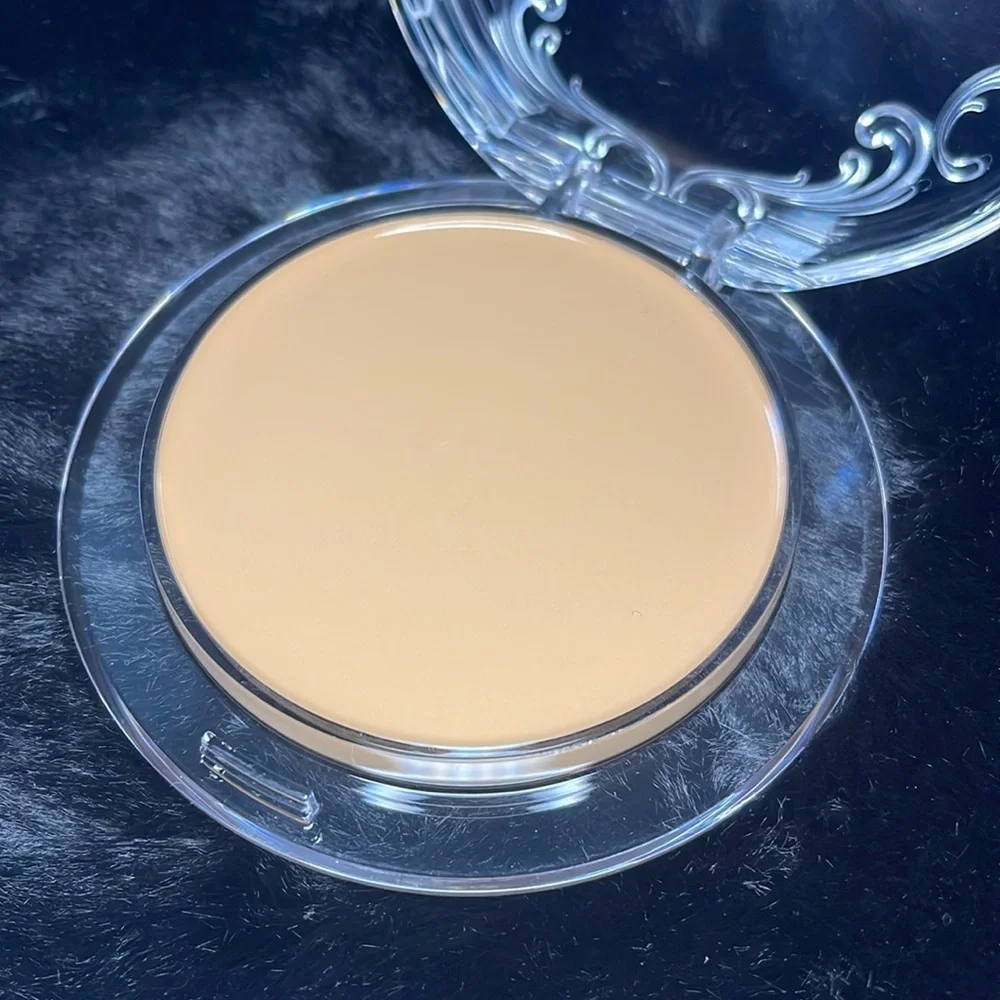 KVD Good Apple Medium 051 Skin-Perfecting Hydrating Foundation Balm